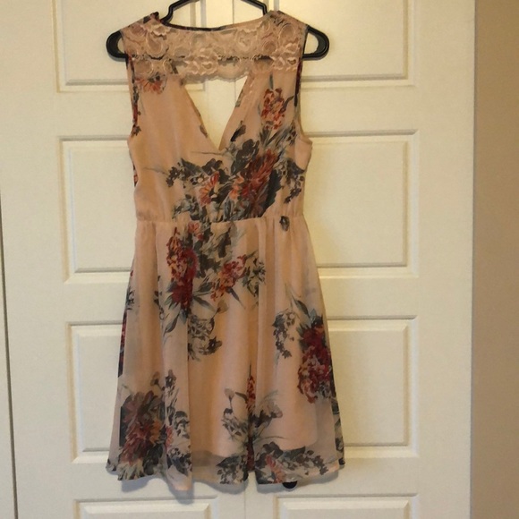 Floral dress - Picture 2 of 2